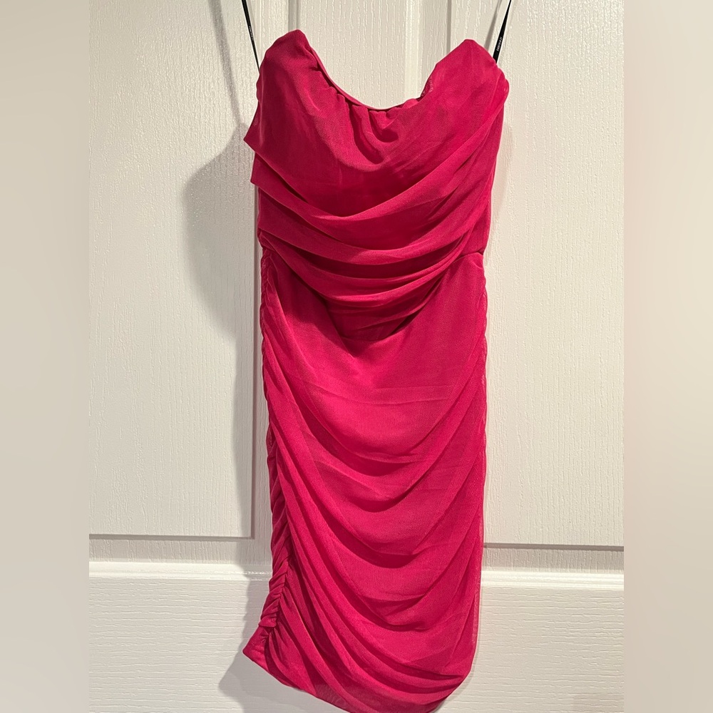Forever 21 Strapless HotPink Fushia Dress